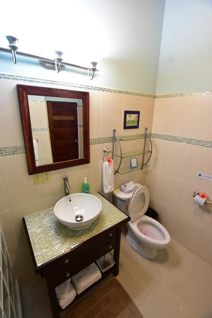 Caribbean Shores Bed & Breakfast Dangriga Eksteriør bilde